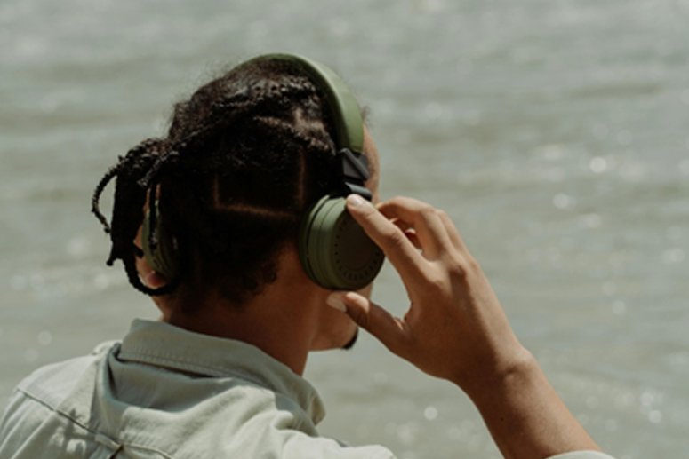 Müzik dinlemek demans riskini azaltabilir